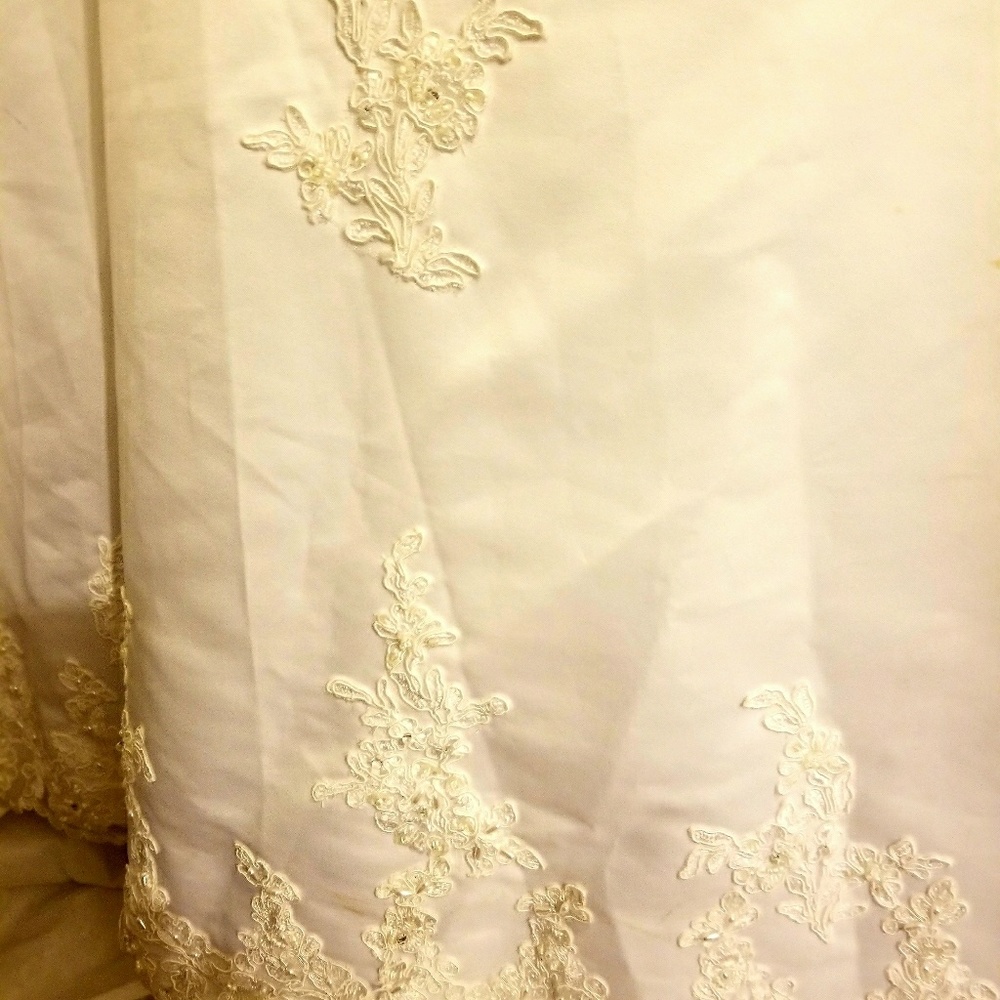 Wedding Dress ĺ